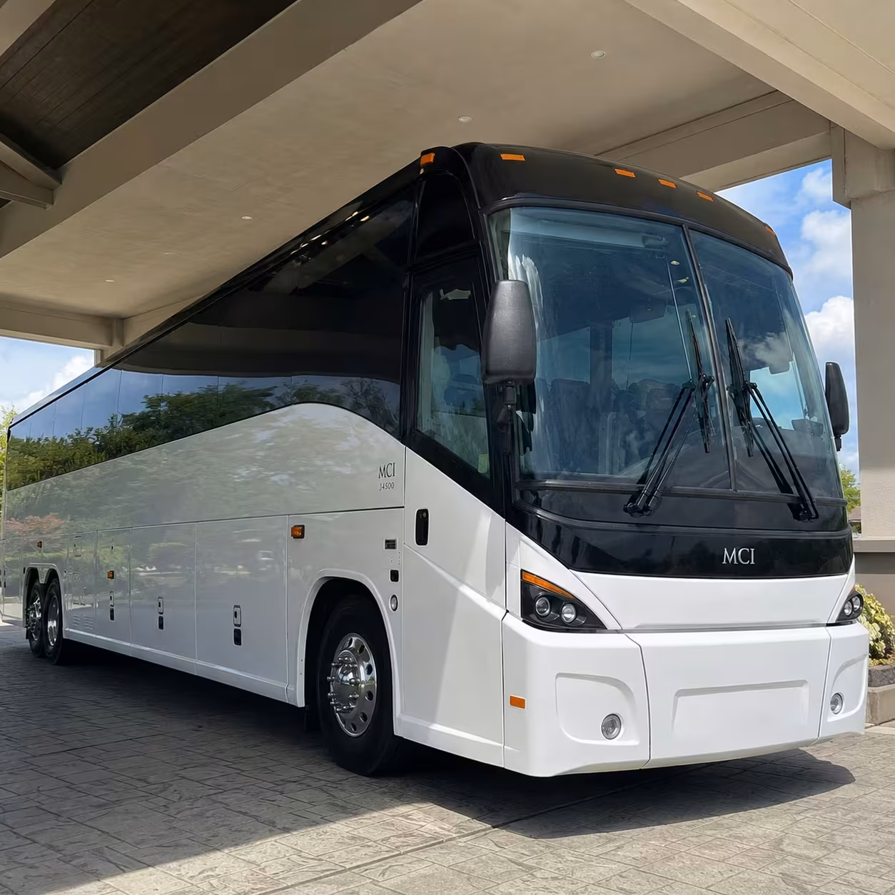 employee shuttles in fort myers