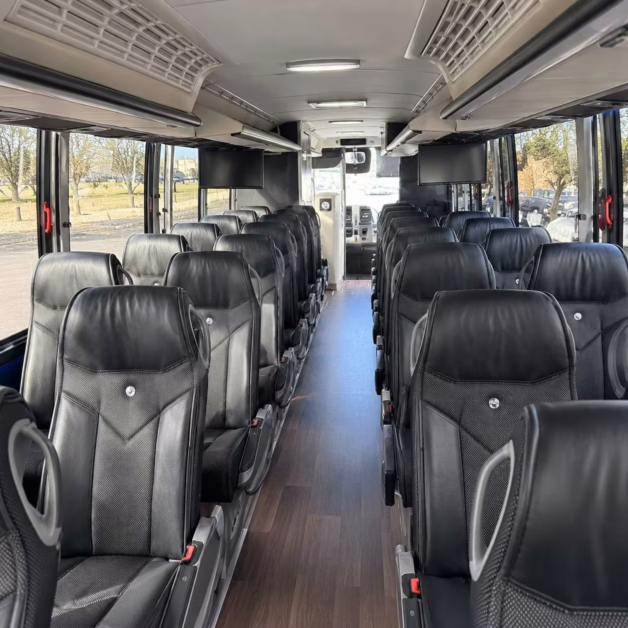 fort myers charter bus rentals for cruise port transfers