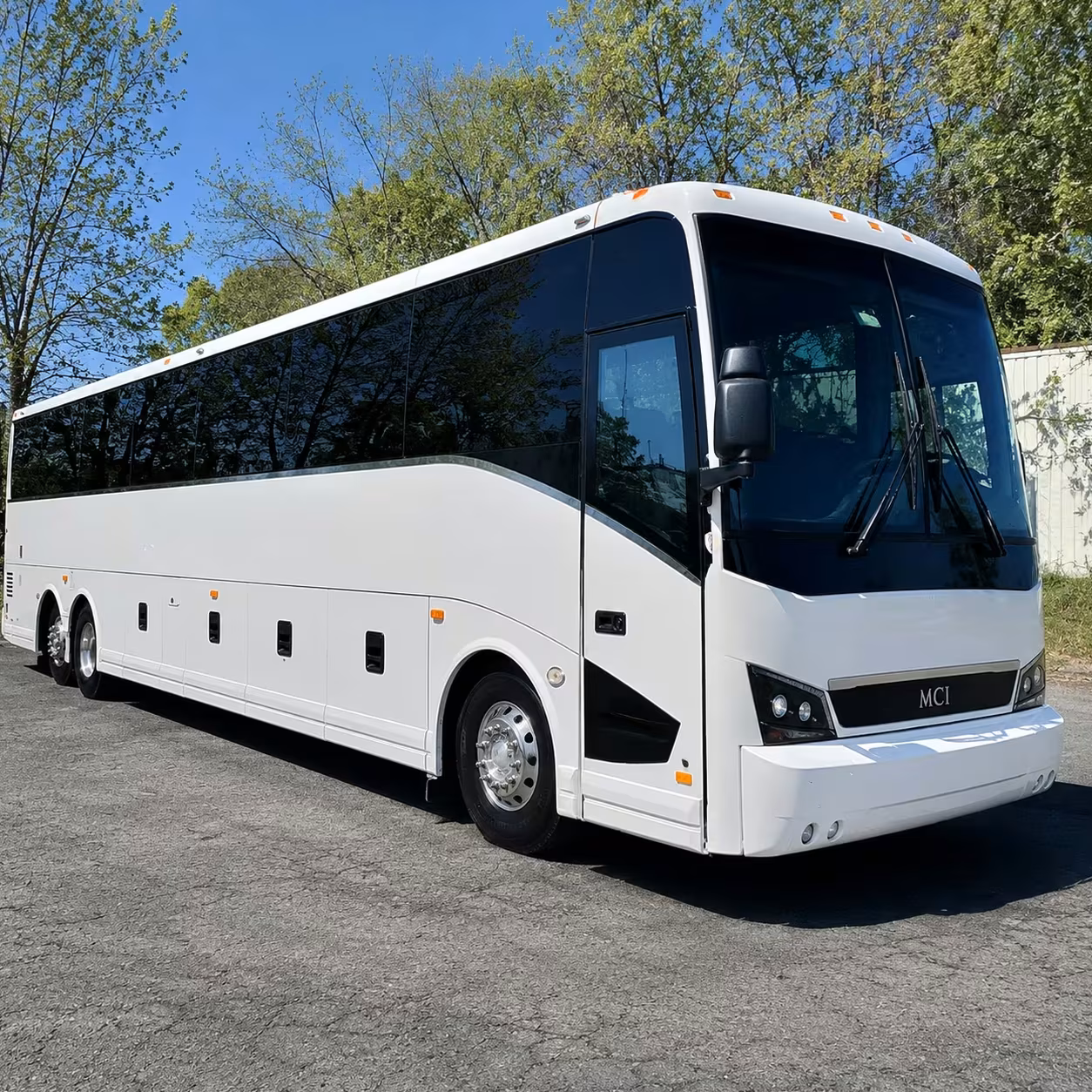 fort myers concert bus rentals to hertz arena in estero