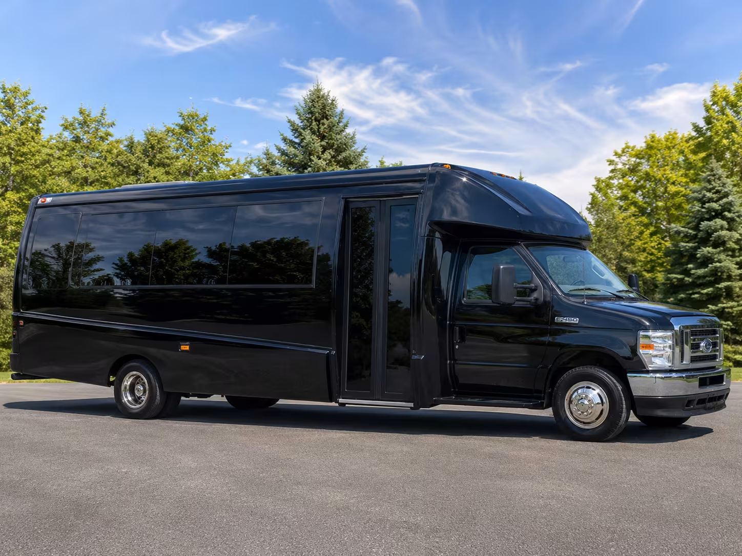 fort myers minibus and charter bus rentals for training exercises