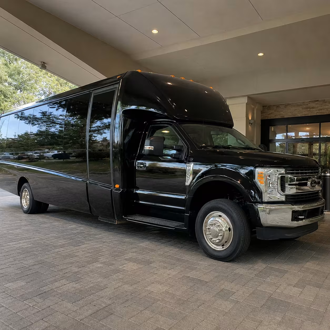 fort myers minibus rentals for calusa nature center field trips